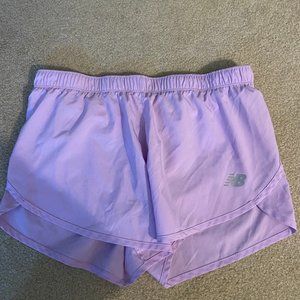 NEW BALANCE Lilac Shorts (S)
